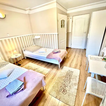 Ziolowa Dolina Bed & Breakfast 3*